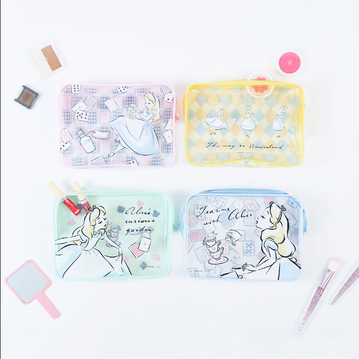 Daiso Vinyl Pouch With Gusset Alice In Wonderland